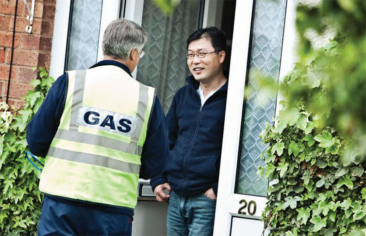 Engineer having a conversation with customer